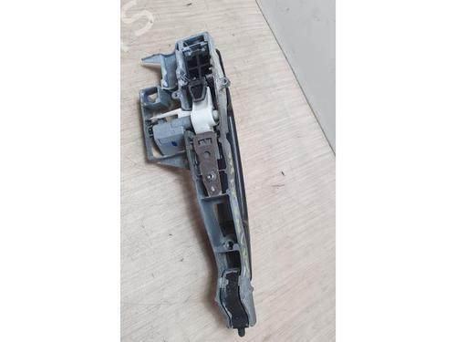 Front right exterior door handle PEUGEOT 5008 (0U_, 0E_) 1.6 HDi | BP15783613C129 