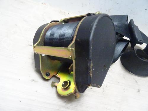 Used Rear left seatbelt PEUGEOT 1007 (KM_) 1.6 16V (109 hp) 30783377