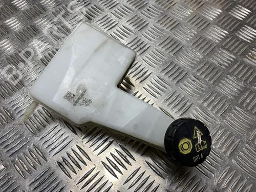 Used Brake master cylinder PEUGEOT 2008 II (UD_, US_, UY_, UJ_, UR_, UC_) 1.5 BlueHDI 100 (102 hp) 23873853