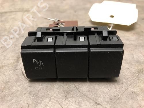 Used Switch PEUGEOT 3008 I MPV (0U_) 1.6 BlueHDi 120 (120 hp) 20634211