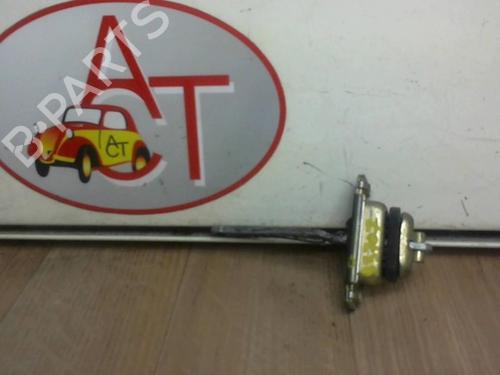 Used Hinge/Door check strap Hinge/Door check strap 13267117 13267117