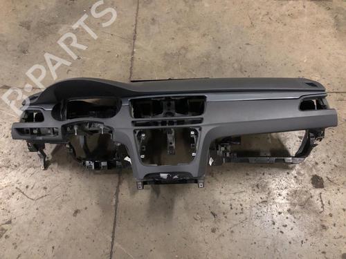 Used Dashboard PEUGEOT 508 I (8D_) 2.0 HDi (140 hp) 31199389