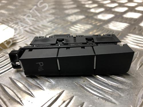 Used Switch VW GOLF VII (5G1, BQ1, BE1, BE2) 2.0 TDI 4motion (150 hp) 25306099