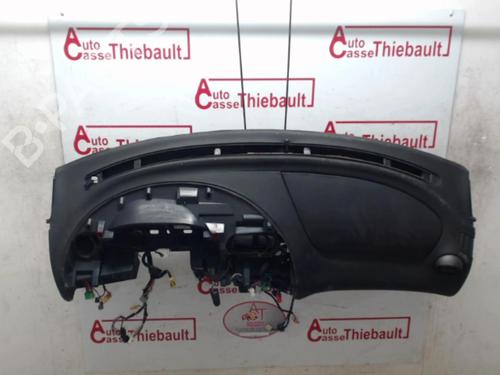Used Dashboard FORD COUGAR (EC_) 2.0 16V (131 hp) 13035566