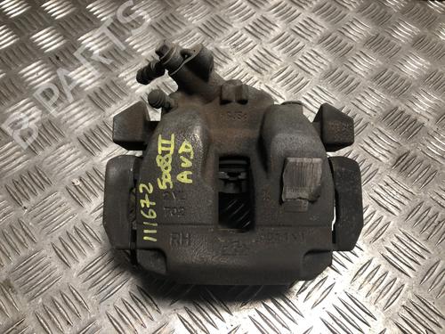 Used Right front brake caliper Right front brake caliper PEUGEOT 5008 II (MC_, MJ_, MR_, M4_) 1.5 BlueHDi 130 (MCYHZJ, MCYHZR, MCYHZX) (131 hp) 33851412 33851412