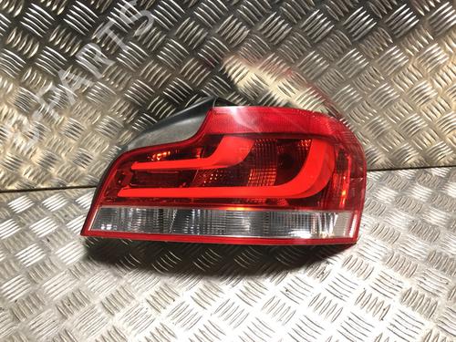 Feu arrière droit BMW 1 Coupe (E82) 118 d (143 hp) 31992199