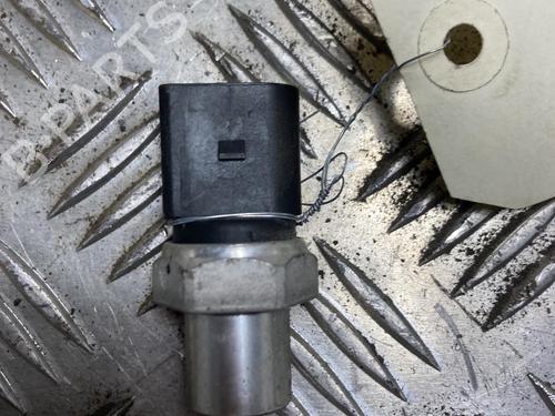 Elektronisk sensor SKODA OCTAVIA III (5E3, NL3, NR3) 1.6 TDI (105 hp) 31201489