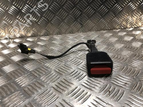 seat-buckle-peugeot-208-ii-ub_-up_-uw_-uj_-2019-25306997 main image