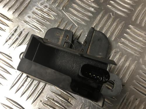 Tailgate lock VW PASSAT B6 Variant (3C5) 2.0 FSI 4motion | BP31245277C101