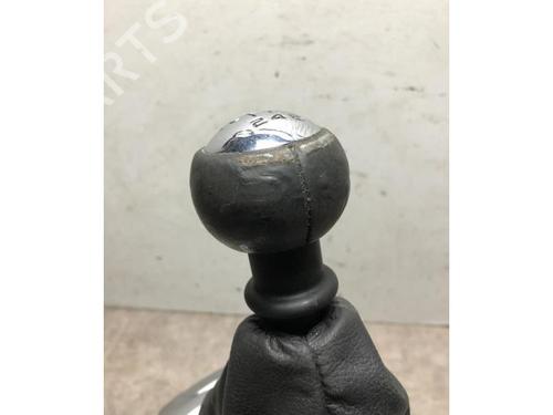 Gear lever PEUGEOT 5008 (0U_, 0E_) 1.6 HDi | BP20634862M90 