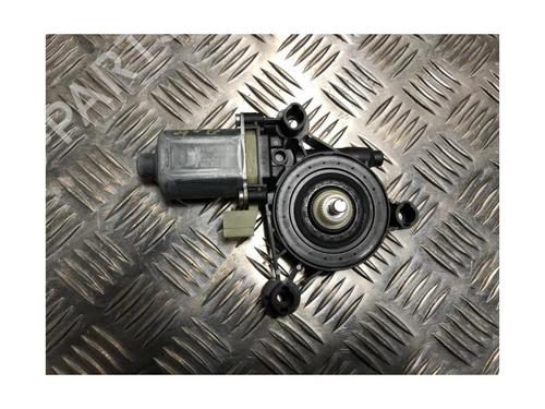 Left front window motor VW TOURAN (5T1) 2.0 TDI | BP23036940E21 