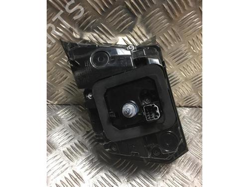 Left tailgate light PEUGEOT 3008 II SUV (MC_, MR_, MJ_, M4_) 1.5 BlueHDi 130 | BP25307177C79 