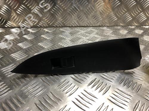 Used Right rear window switch TOYOTA RAV 4 III (_A3_) 2.2 D 4WD (ALA30_, ALA30R) (150 hp) 31201693