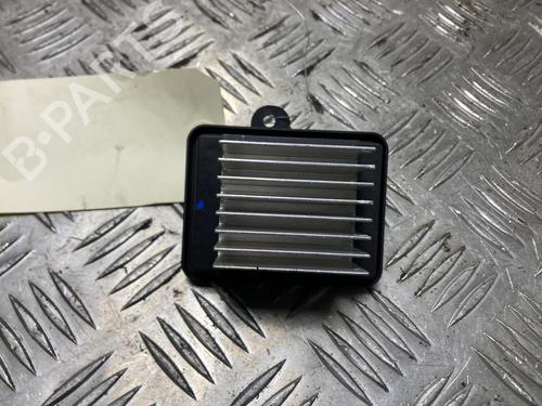 Used Heater resistor Heater resistor PEUGEOT 2008 II (UD_, US_, UY_, UJ_, UR_, UC_) 1.2 PureTech 130 (USHNS, URHNS) (130 hp) 33273539 33273539