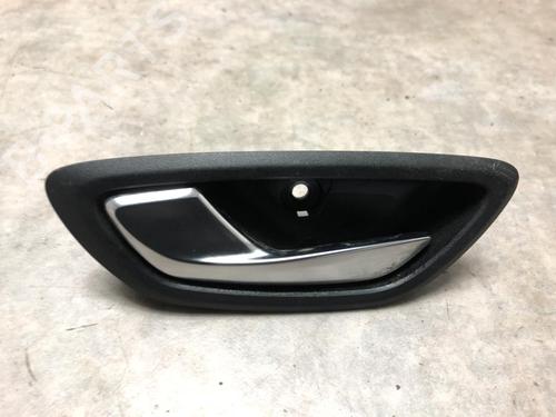 Used Front left interior door handle RENAULT MEGANE IV Hatchback (B9A/M/N_) 1.6 dCi 130 (B9A4) (130 hp) 20620360