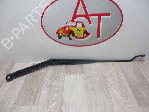 Front windshield wiper arm NISSAN X-TRAIL I (T30) 2.2 Di 4x4 | BP20632242C143 