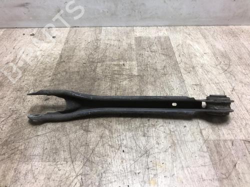 Højre bagtil bærearm MERCEDES-BENZ E-CLASS T-Model (S212) E 200 CDI / BlueTEC (212.205, 212.206) (136 hp) 20625563