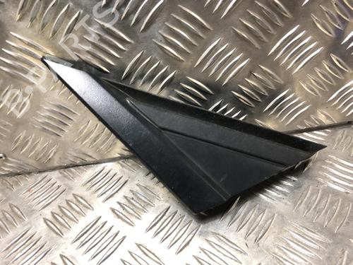 Used Rear right wheel arch trim Rear right wheel arch trim 25307051 25307051