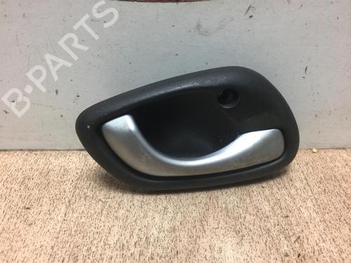 Højre fortil invendig håndtag OPEL AGILA (A) (H00) 1.2 16V Twinport (F68) (80 hp) 13226050