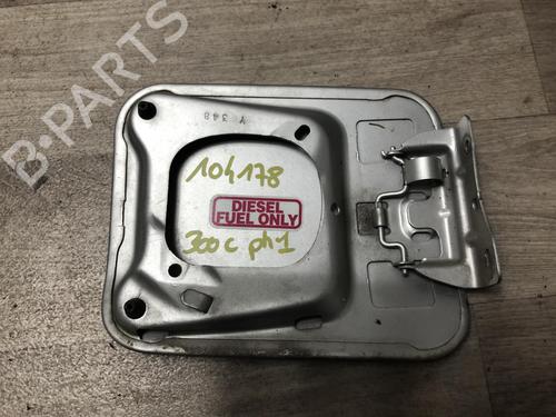 fuel-flap-chrysler-300c-touring-lx-le-30-crd-5065199ag-2004-2005-2006-2007-2008-2009-2010-23035583 main image