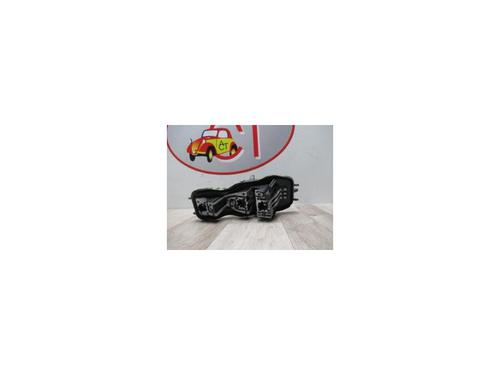 Used Licence plate light RENAULT SCÉNIC II (JM0/1_) 1.5 dCi (JM1F) (86 hp) 20626211