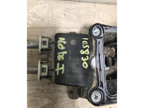 Gear lever NISSAN NOTE (E11, NE11) 1.5 dCi | BP20616880M90