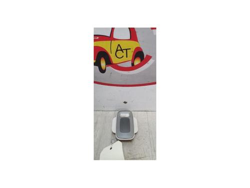 Used Interior roof light FIAT 500 (312_) 1.3 D Multijet (312AXE1A) (95 hp) 27039140