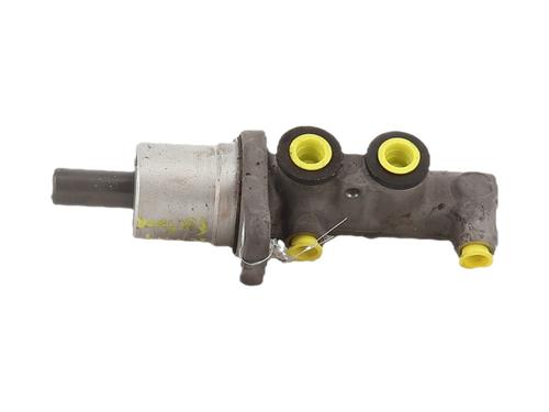 Used Brake master cylinder Brake master cylinder SMART FORFOUR (454) 1.5 CDI (454.000) (68 hp) 40610034 40610034