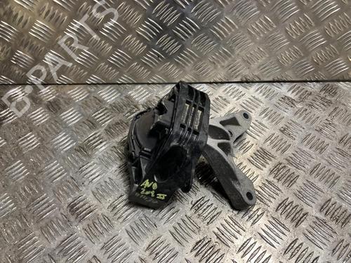 Used Engine mount PEUGEOT 208 II (UB_, UP_, UW_, UJ_) 1.2 PureTech 100 (101 hp) 31245857