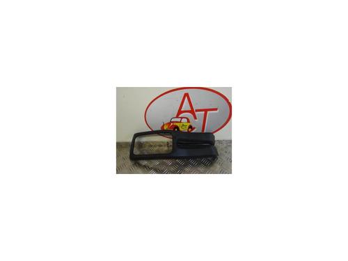 Used Middle console PEUGEOT 2008 I (CU_) 1.6 BlueHDi 75 (75 hp) 29323084