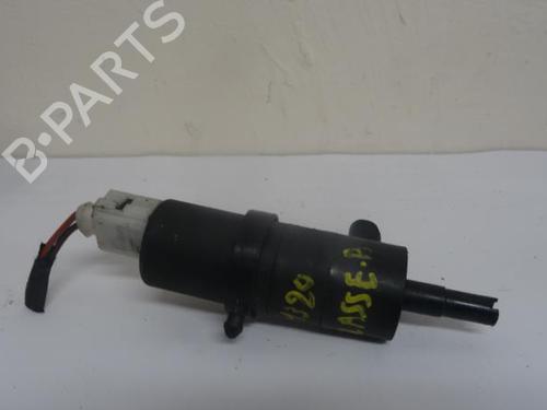 Used Washer pump MERCEDES-BENZ A-CLASS (W176) A 160 CDI / d (176.011) (90 hp) 13130619