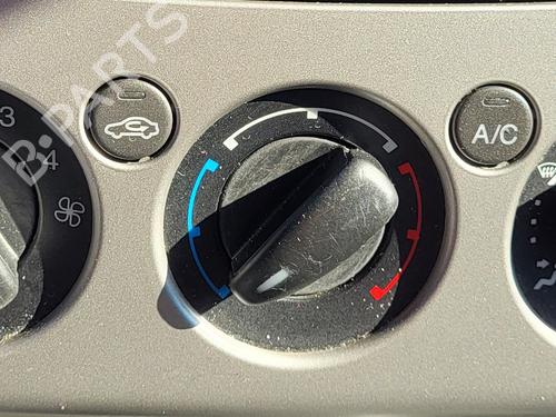 Used Climate control Climate control FORD FOCUS II (DA_, HCP, DP) 1.6 (100 hp) 39766795 39766795