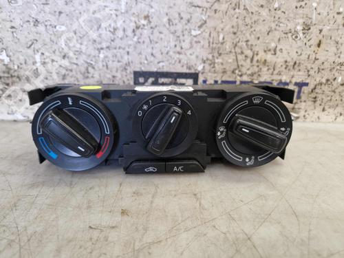 Used Climate control SKODA FABIA III (NJ3) 1.0 (60 hp) 25008051