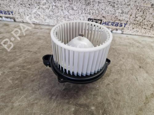 Used Heater blower motor Heater blower motor HYUNDAI i20 III (BC3, BI3) 1.2 (84 hp) 34536858 34536858