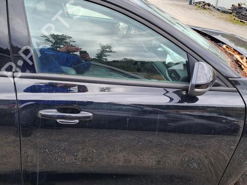 right-front-door-ford-focus-iv-turnier-hp-2018-39475620 main image
