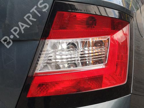 Used Right taillight SKODA FABIA III (NJ3) 1.0 (60 hp) 29563043