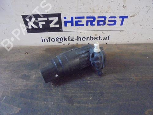 Used Washer pump VW GOLF VI (5K1) 1.6 TDI (90 hp) 20092648
