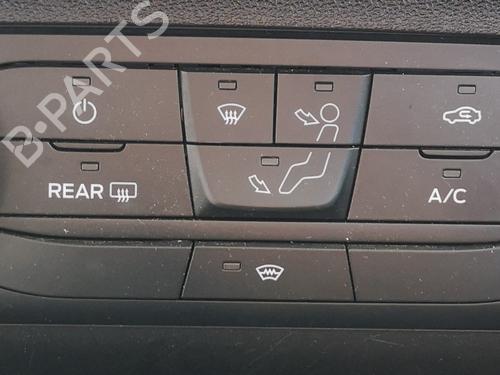 Used Climate control Climate control 37068495 37068495