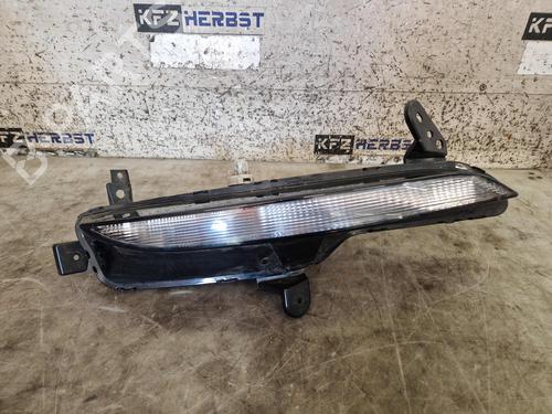 Blinker vorne links für RENAULT MEGANE IV Hatchback (B9A/M/N_) 1.2 TCe 100 (B9MS) (100 hp) 33122399