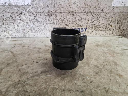 Used Mass air flow sensor Mass air flow sensor MERCEDES-BENZ C-CLASS (W205) C 180 BlueTEC / d (205.036) (116 hp) 33736936 33736936