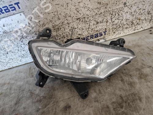 Used Left front fog light Left front fog light HYUNDAI i20 II (GB, IB) 1.2 (75 hp) 33267558 33267558