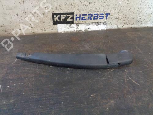 Used Rear windshield wiper arm RENAULT TWINGO II (CN0_) 1.2 16V (CN04, CN0B) (75 hp) 13069267