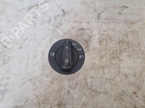 Used Headlight switch Headlight switch VW POLO VI (AW1, BZ1, AE1) 1.0 (75 hp) 40254843 40254843