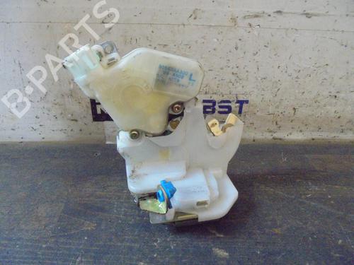 Used Rear left lock NISSAN X-TRAIL I (T30) 2.2 Di 4x4 (114 hp) 12887981