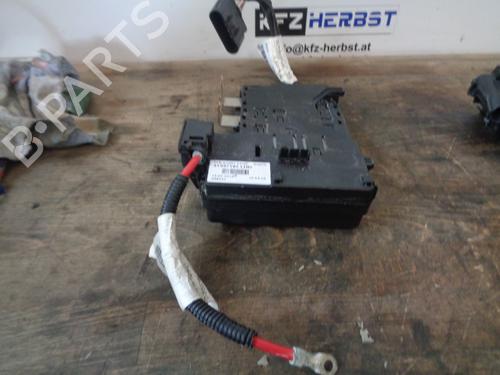 Used Fuse box VOLVO XC70 II (136) D5 AWD (215 hp) 12884047