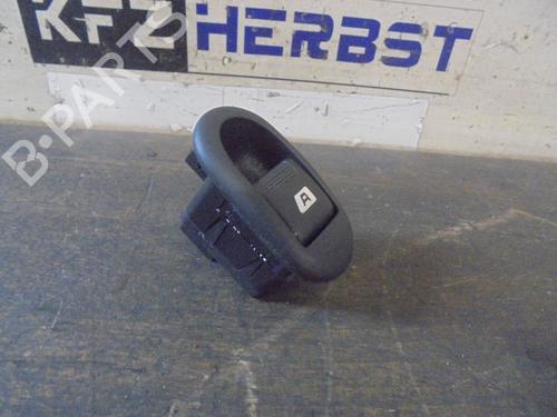 Used Switch PEUGEOT 1007 (KM_) 1.4 HDi (68 hp) 12886913