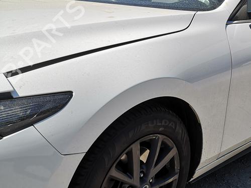 Guarda-lamas esquerdo MAZDA 3 Hatchback (BP) 2.0 SKYACTIV-G M Hybrid | BP36157231C41 - Image 2