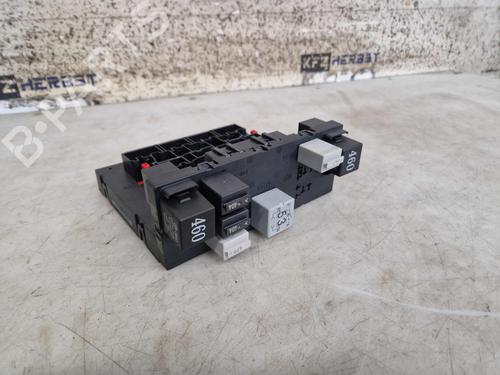 fuse-box-vw-passat-b6-variant-3c5-2005-2006-2007-2008-2009-2010-2011-38931100 main image