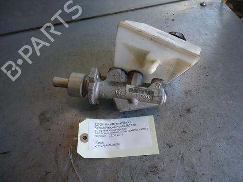 Used Brake master cylinder RENAULT KANGOO Express (FC0/1_) 1.6 16V 4x4 (FC0L, FC0P, FC0S) (95 hp) 12861356
