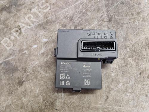 Used Control unit DACIA SANDERO III 1.0 TCe 110 (110 hp) 31640438